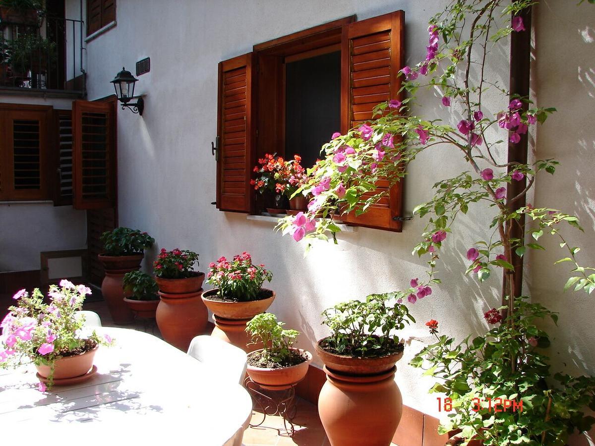 Villa Rosa Etna Apartments Zafferana Etnea Exteriör bild